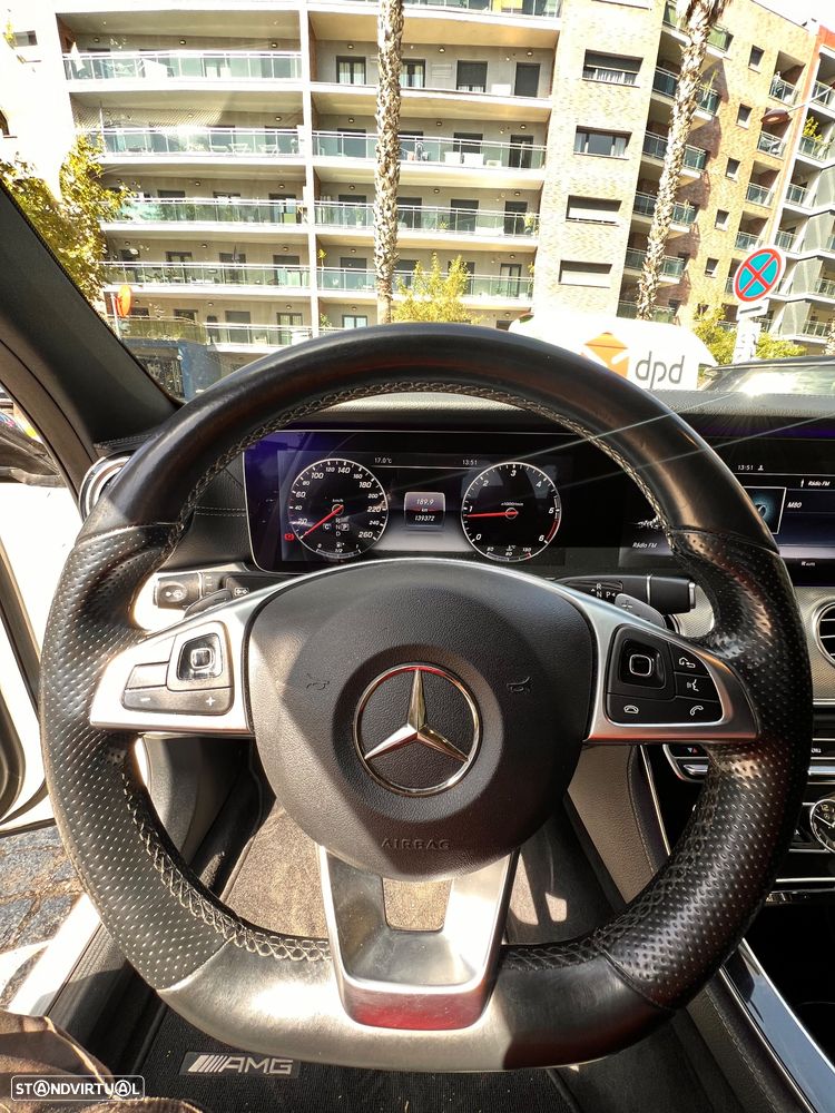 Mercedes-Benz E 220 - 16