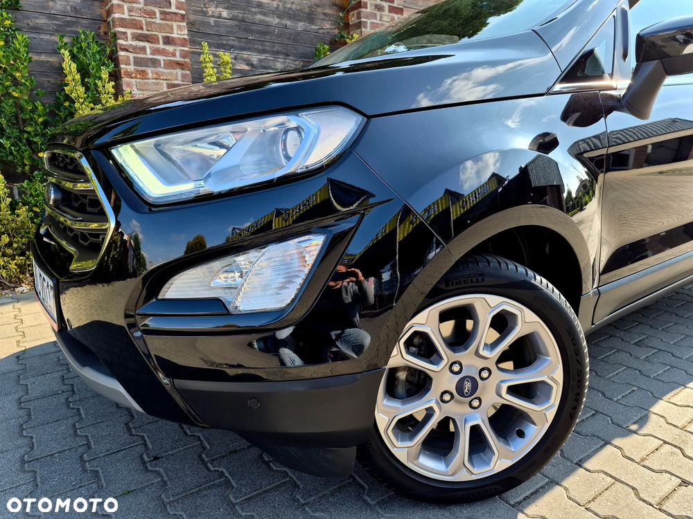 Ford EcoSport - 36