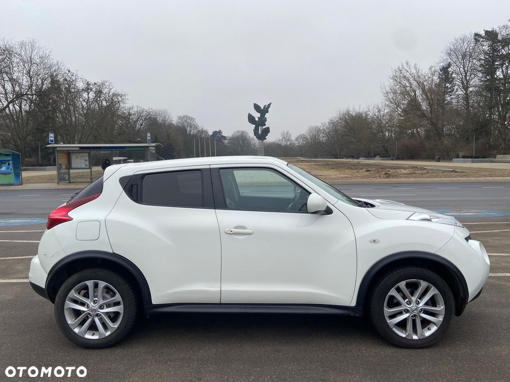 Nissan Juke 1.6 Tekna CVT - 2