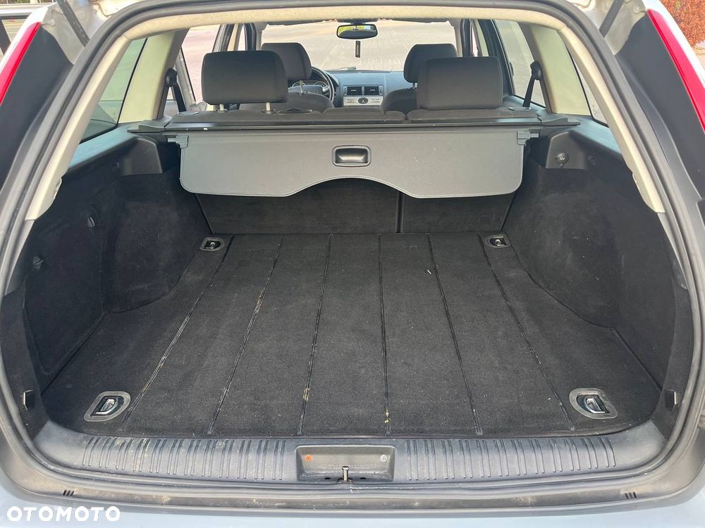 Ford Mondeo - 14