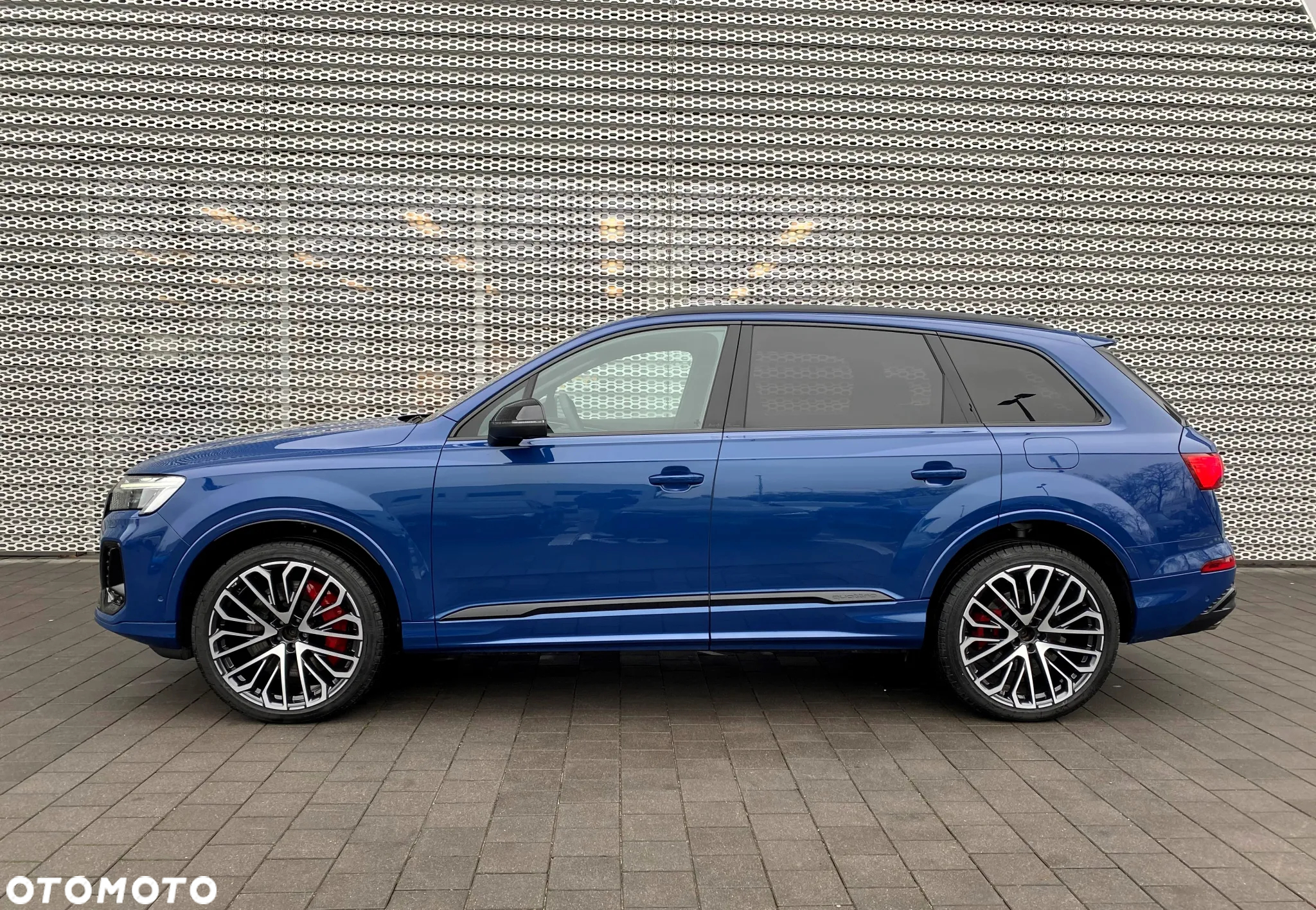 Audi Q7 55 TFSI e Quattro S Line Tiptr - 2