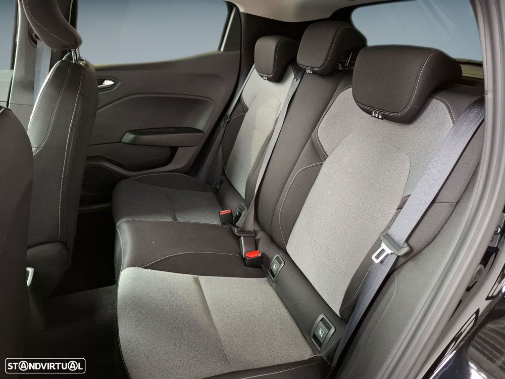 Renault Clio 1.0 TCe Evolution — fotografia 12