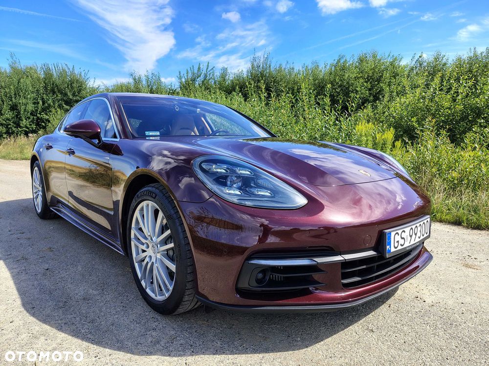 Porsche Panamera 4S - 1