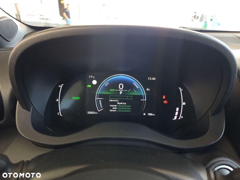 Toyota Yaris Cross Hybrid 1.5 Style - 18