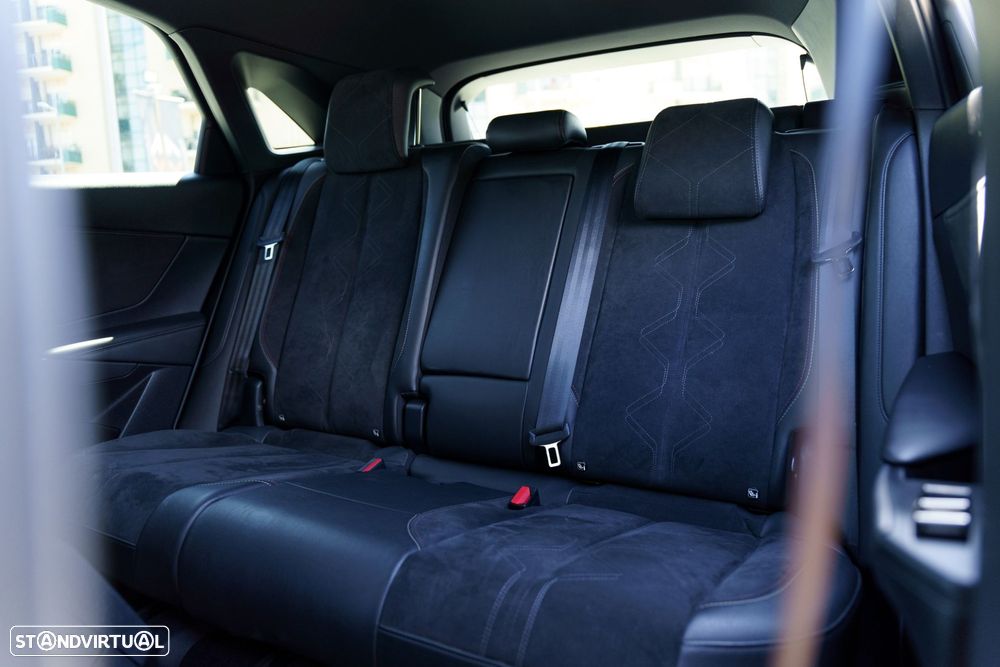 DS DS7 Crossback - 34