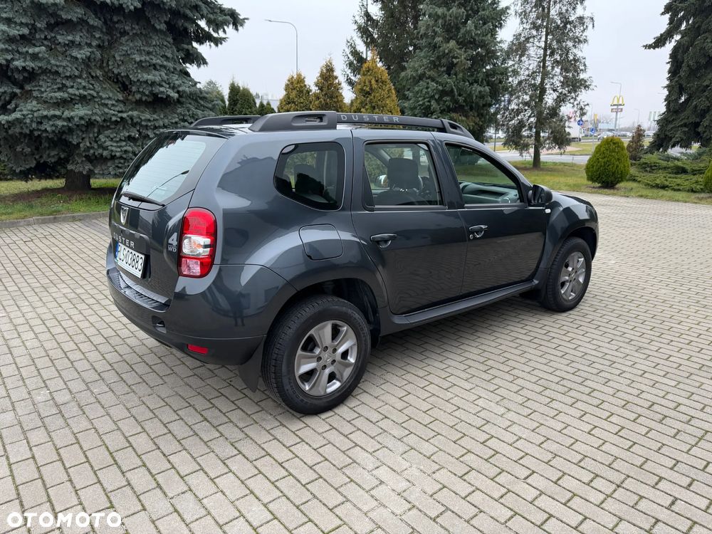 Dacia Duster 1.6 Laureate 4x4 - 5