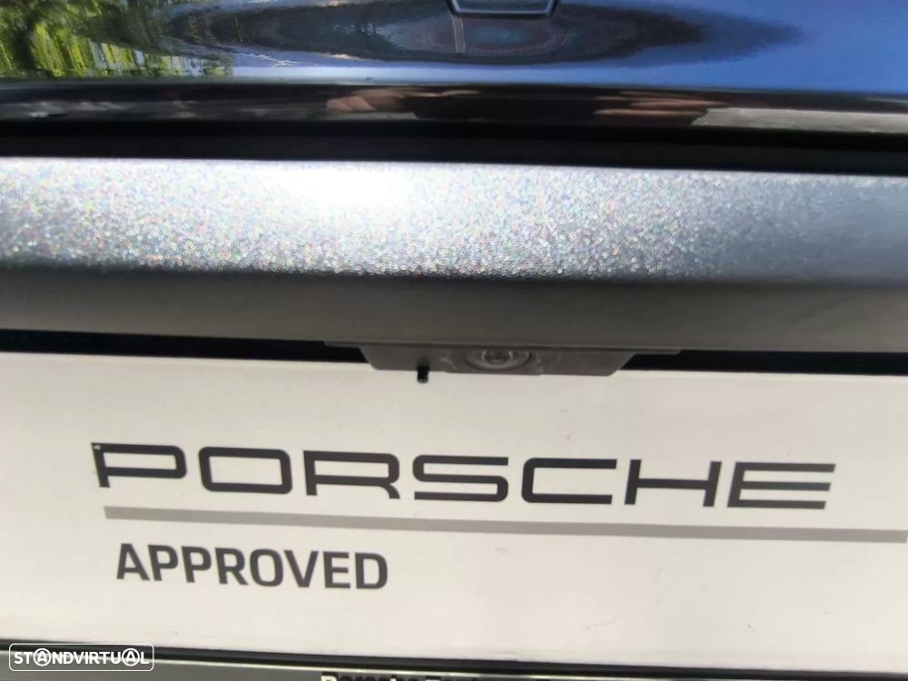 Porsche Taycan Sport Turismo Black Edition - 23