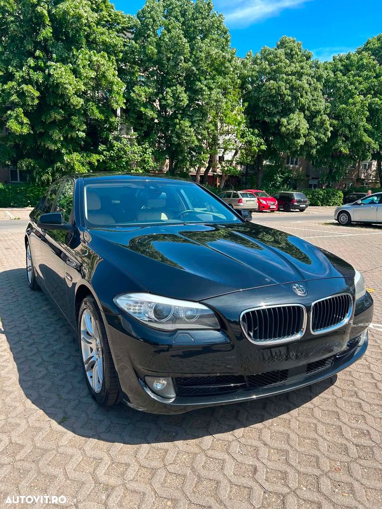 BMW Seria 5 525d Aut. - 1