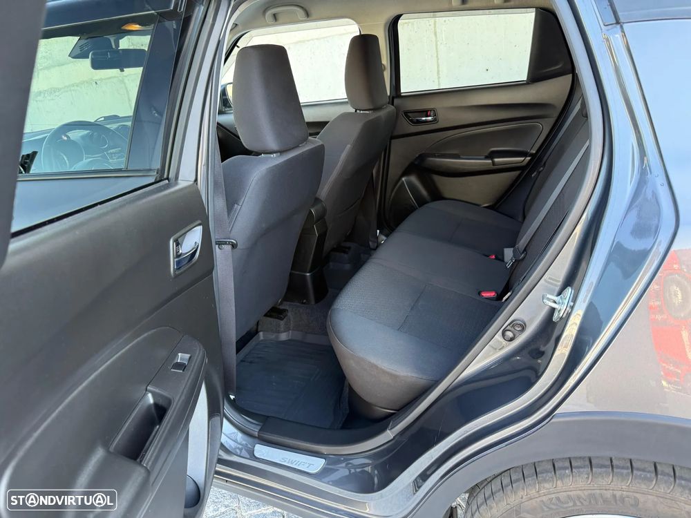 Suzuki Swift - 8