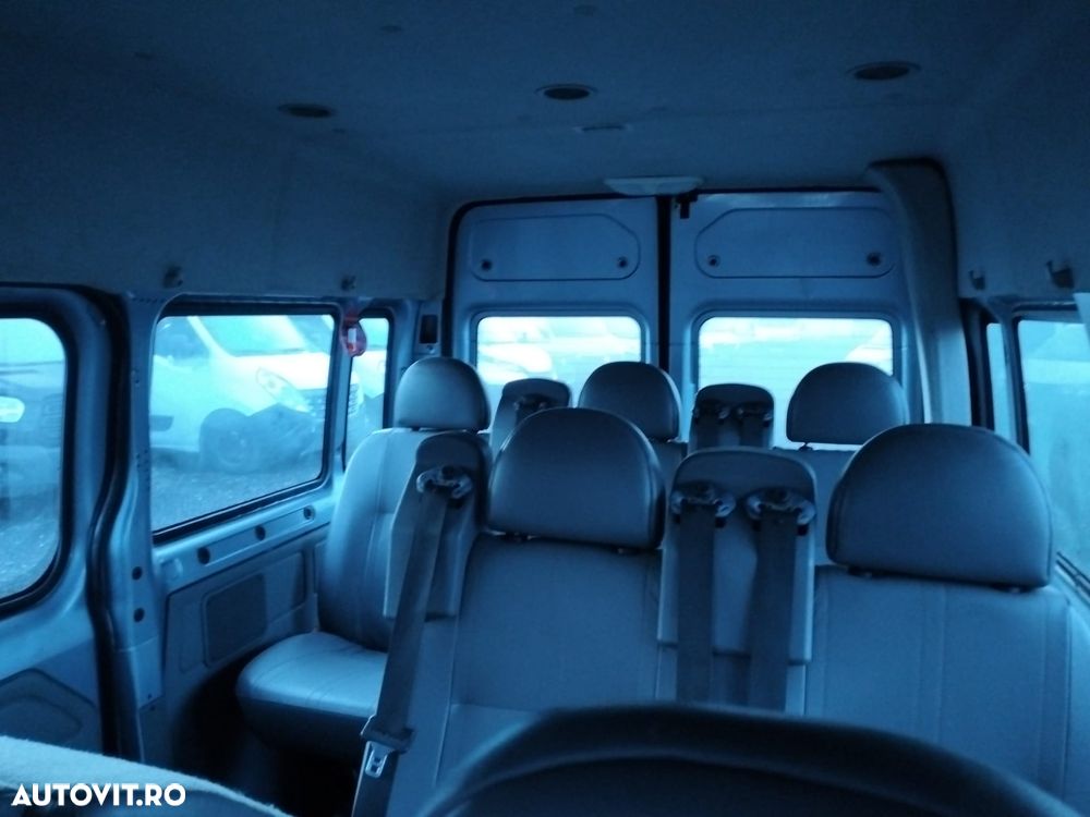 Ford Transit FT 300 M TDCi - 18