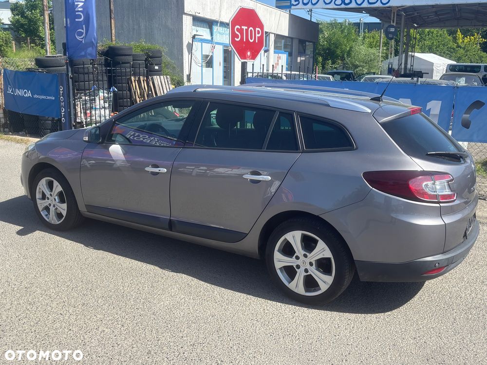 Renault Megane TCe 130 Dynamique - 12