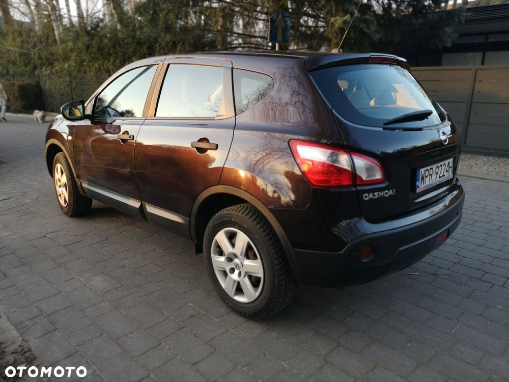 Nissan Qashqai 1.6 Visia - 4