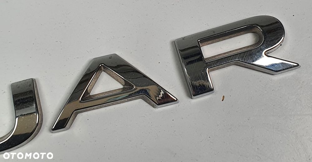 EMBLEMAT ZNACZEK LOGO NAPIS JAGUAR XF II X260 SPORTBRAKE - 2