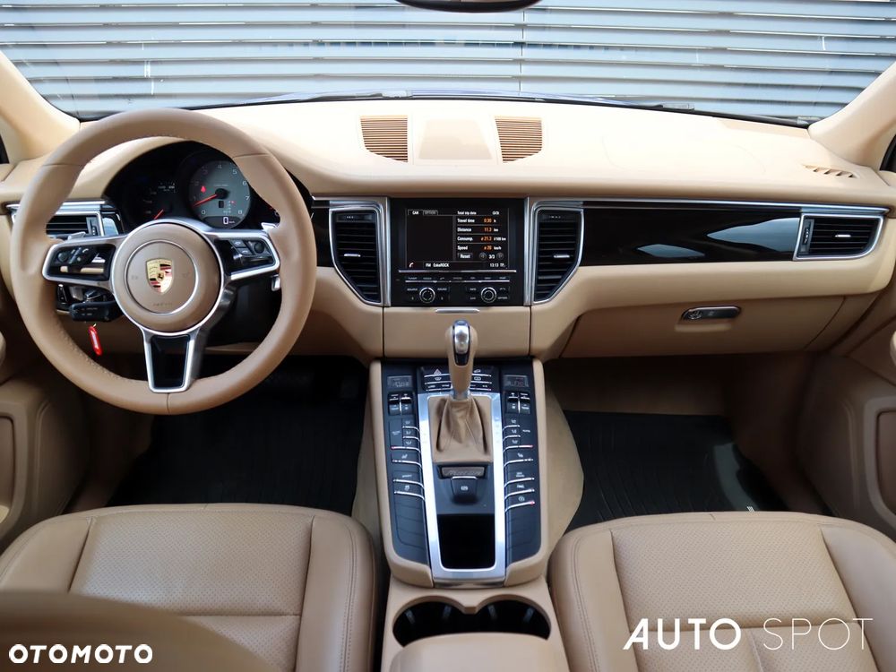 Porsche Macan S - 19