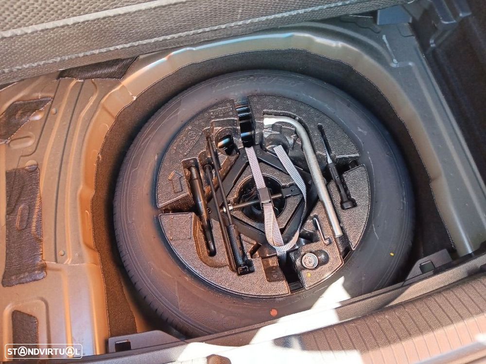 VW Polo 1.0 TSI Life DSG - 25