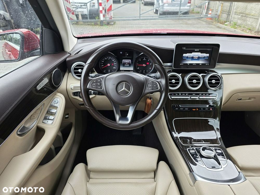 Mercedes-Benz GLC 220 d 4Matic 9G-TRONIC - 15