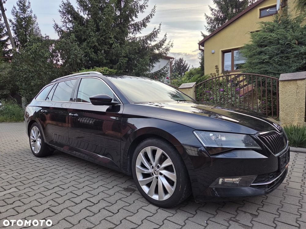 Skoda Superb 2.0 TDI DSG Active - 23