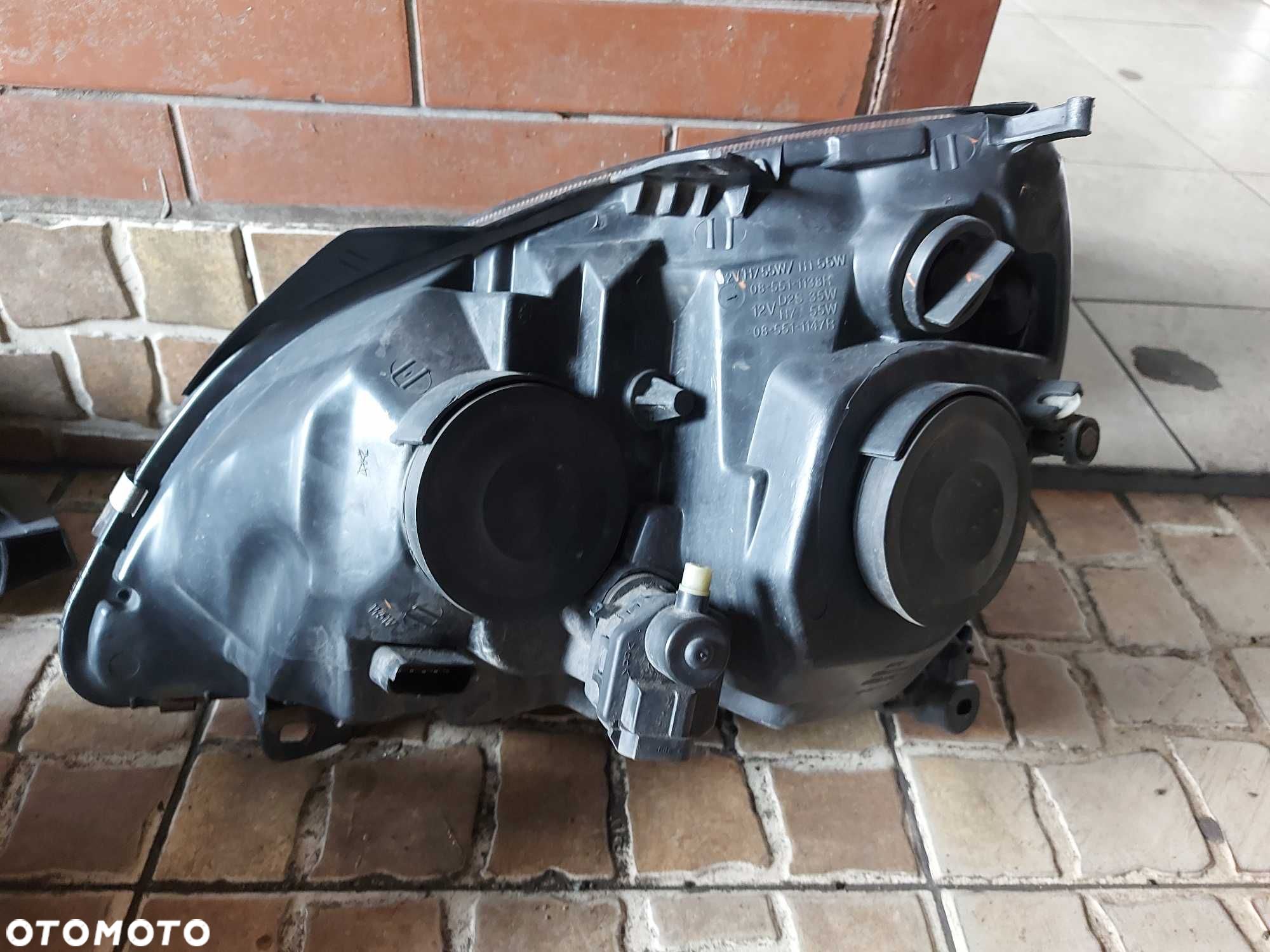 Renault Clio II Lift lampa przednia DEPO FV transport/dostawa - 4
