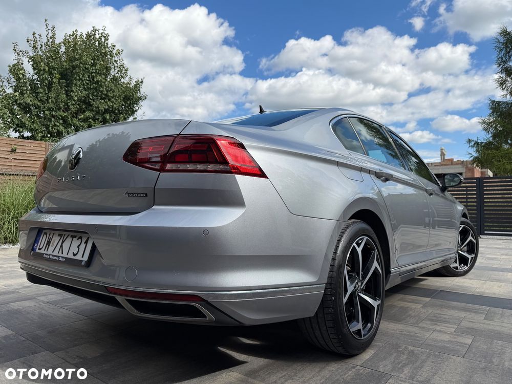 Volkswagen Passat 2.0 TSI 4Mot Elegance DSG - 5