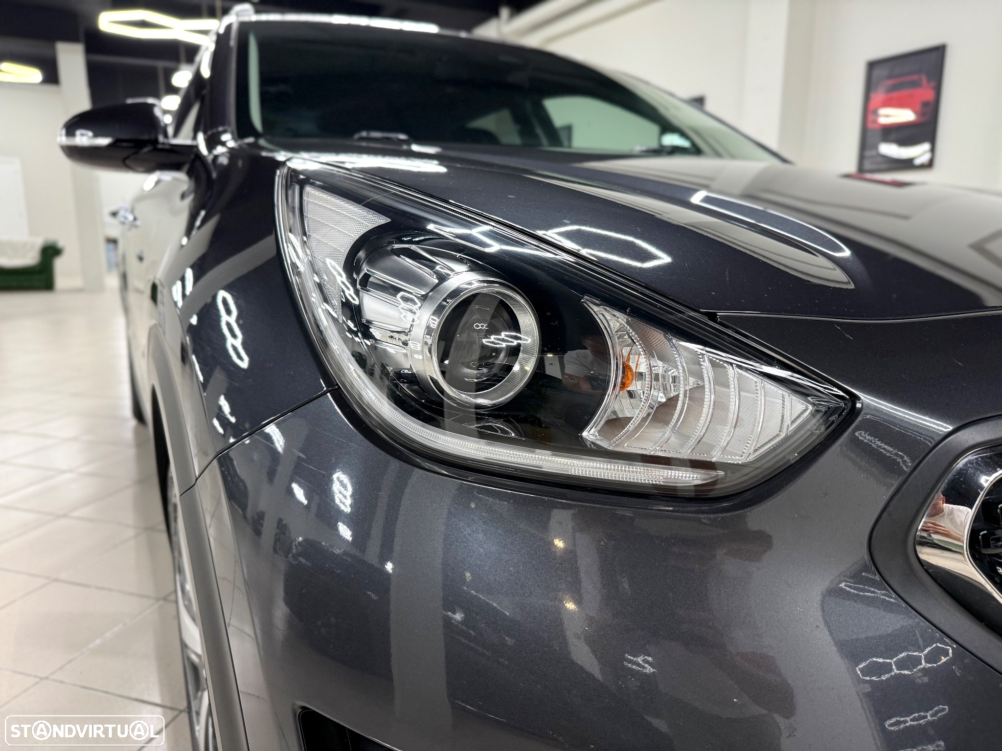 Kia Niro 1.6 GDi HEV Tech - 4