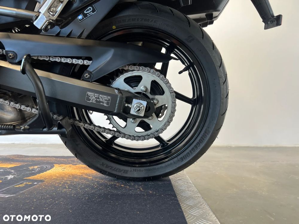 Kawasaki Versys 1000 - 13