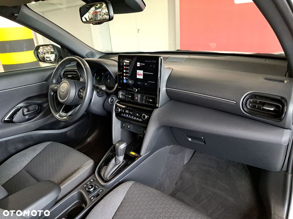 Toyota Yaris Cross Hybrid 1.5 Style AWD - 17