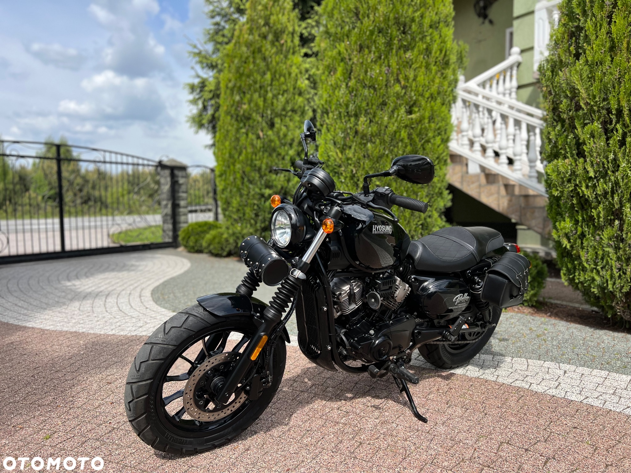 Hyosung GV - 24