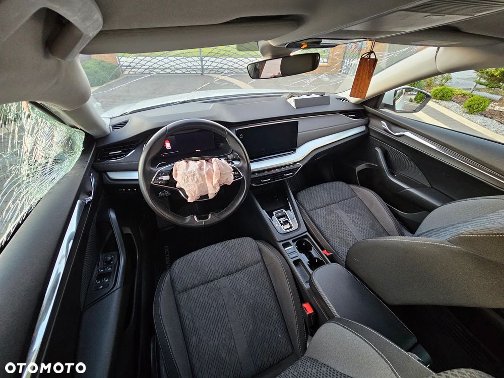 Skoda Octavia 2.0 TDI Style DSG - 11