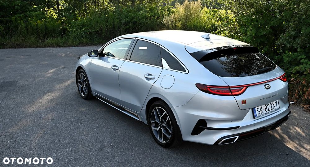 Kia ProCeed 1.4 T-GDI GT Line DCT - 12