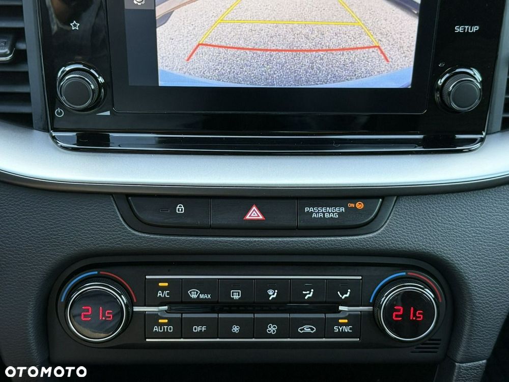 Kia Ceed - 26