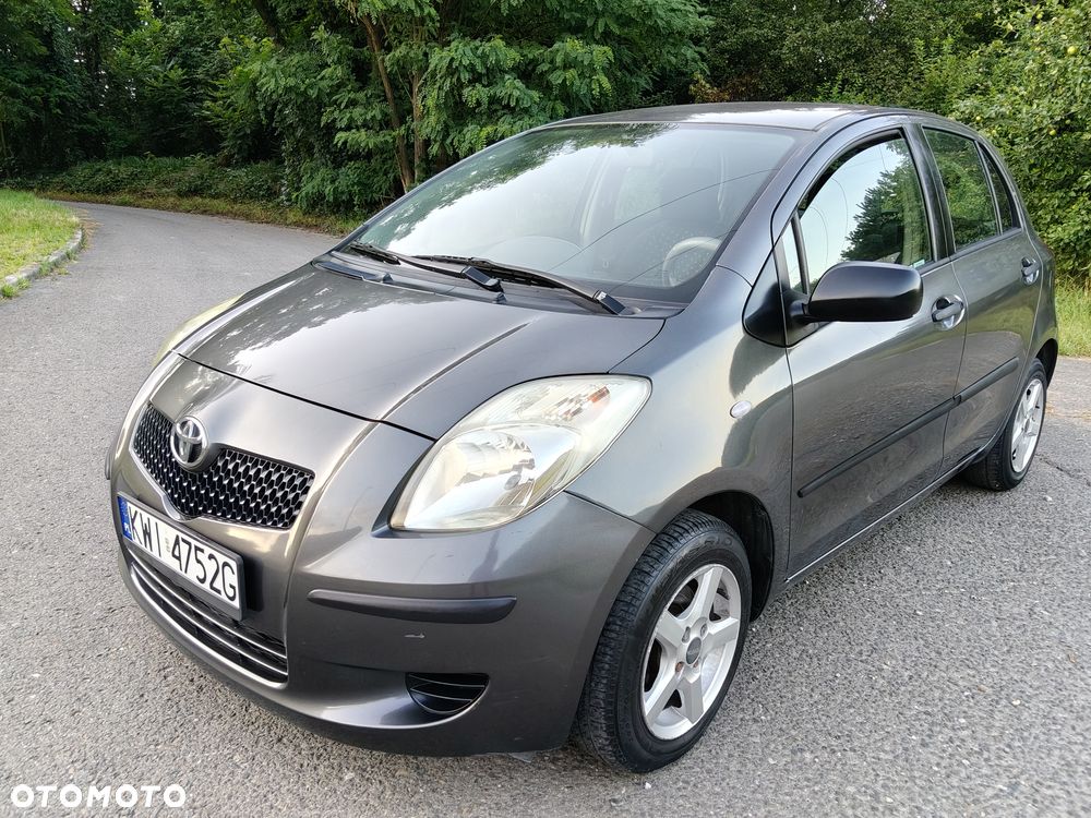 Toyota Yaris 1.0 Terra EU5 - 1
