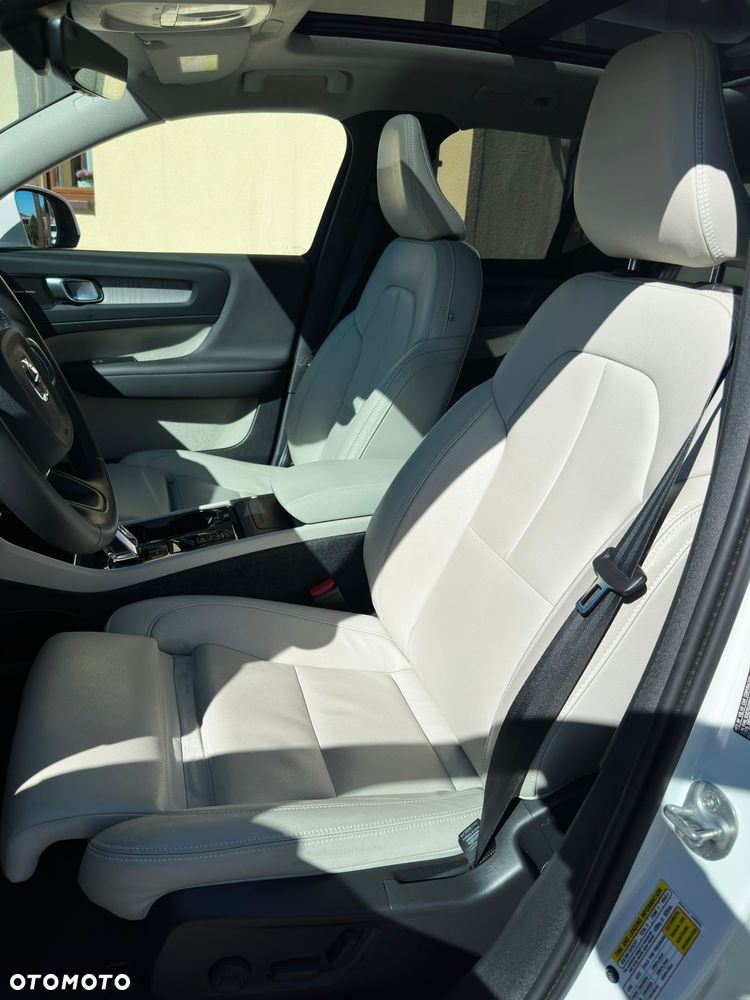 Volvo XC 40 B5 B AWD Ultimate Bright - 19