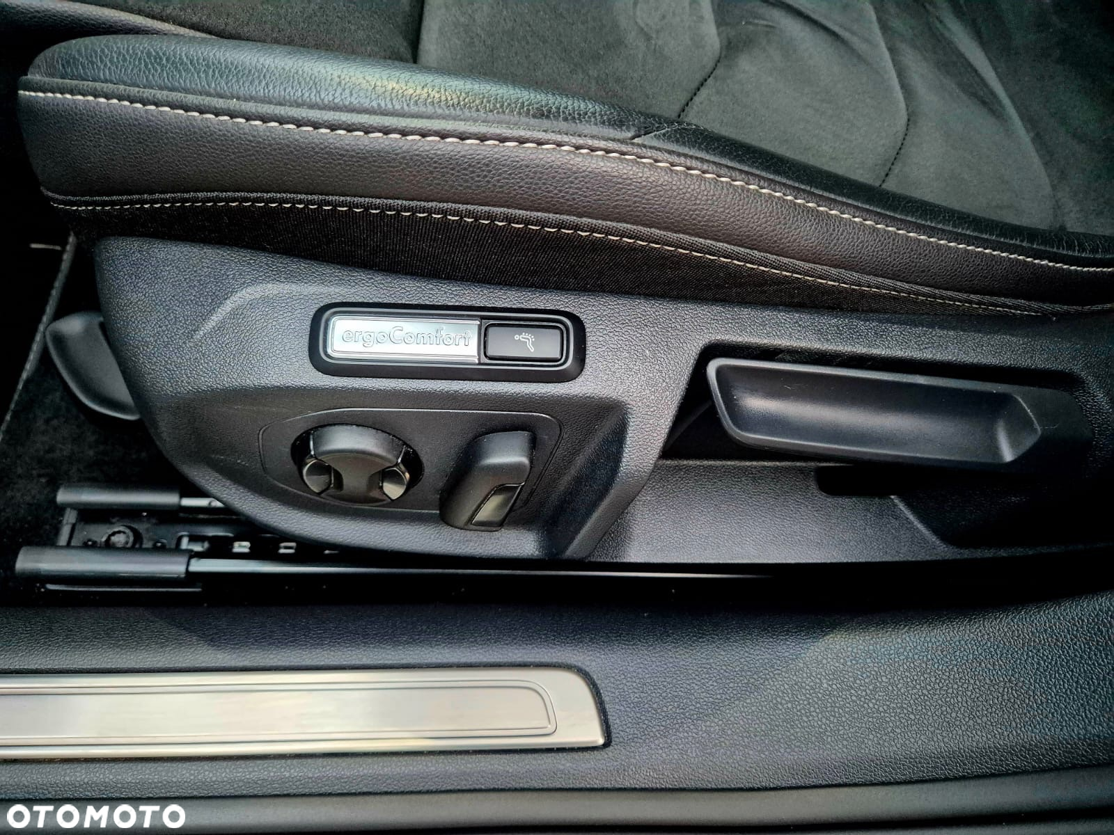 Volkswagen Arteon Shooting Brake 2.0 TDI SCR DSG R-Line - 34
