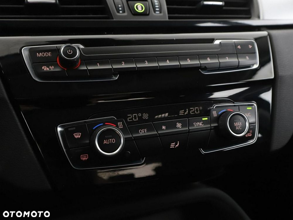 BMW X1 sDrive16d - 27