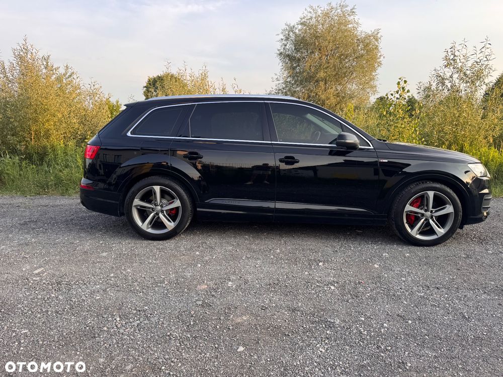 Audi Q7 - 11