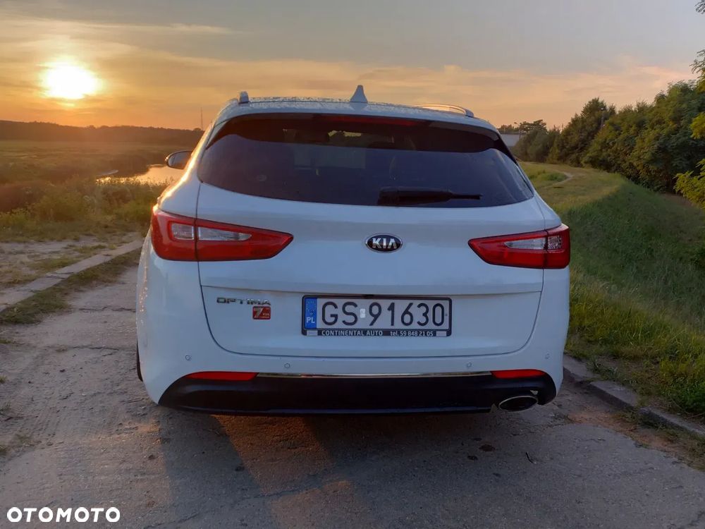 Kia Optima - 2