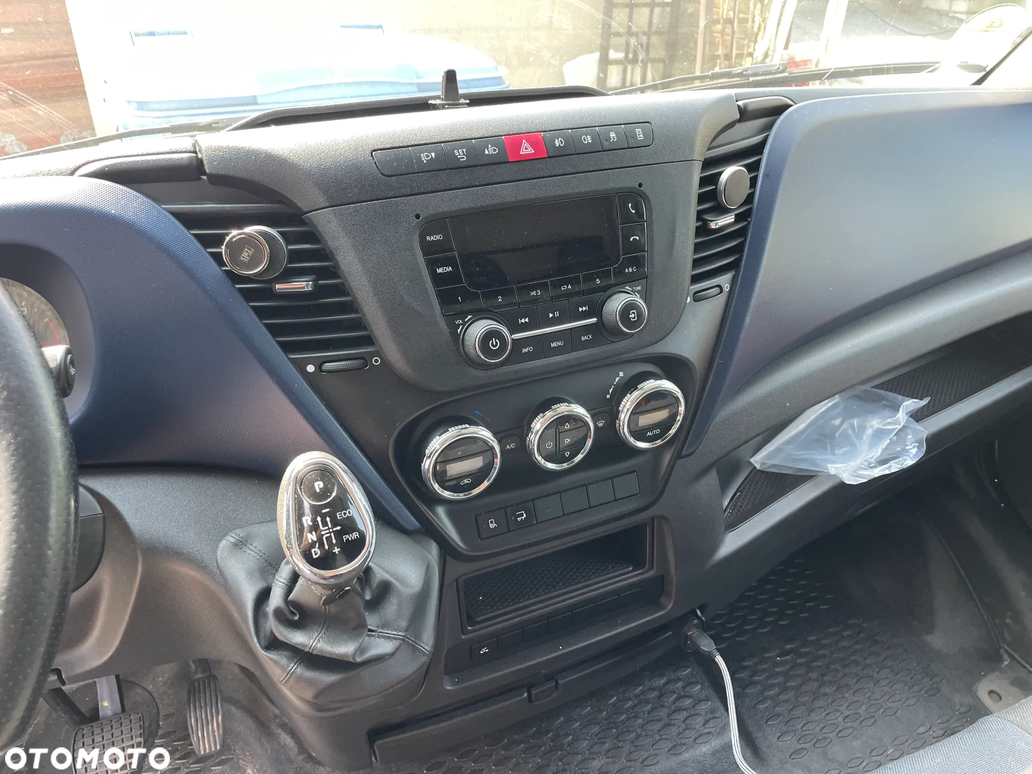 Iveco DAILY - 10