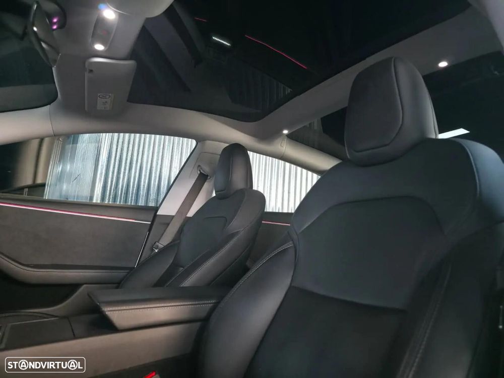 Tesla Model 3 Long Range Tração Integral - 26