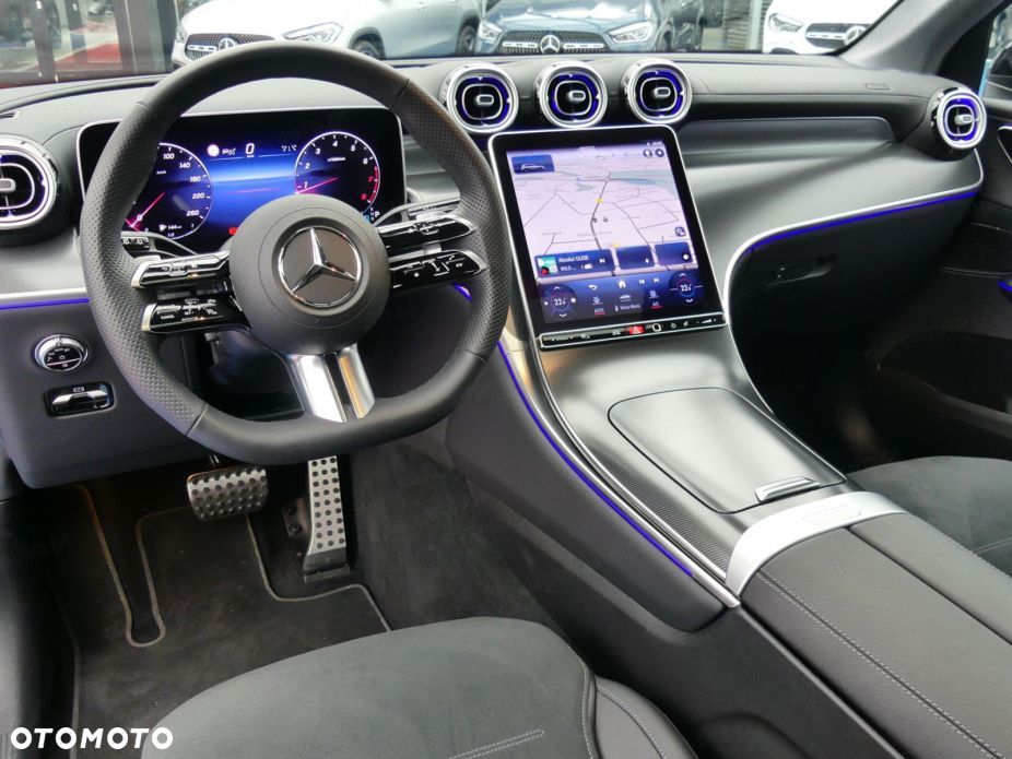 Mercedes-Benz GLC - 7
