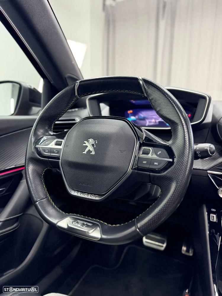 Peugeot e-2008 GT - 15