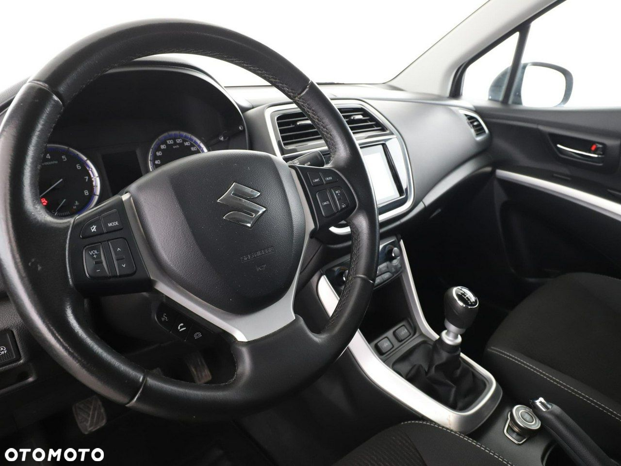 Suzuki SX4 S-Cross 1.4 Boosterjet Allgrip Comfort - 14