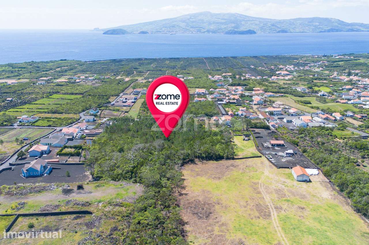Terreno Urbano de 12.524 m² na Criação Velha com potencial turístic... - Grande imagem: 4/21