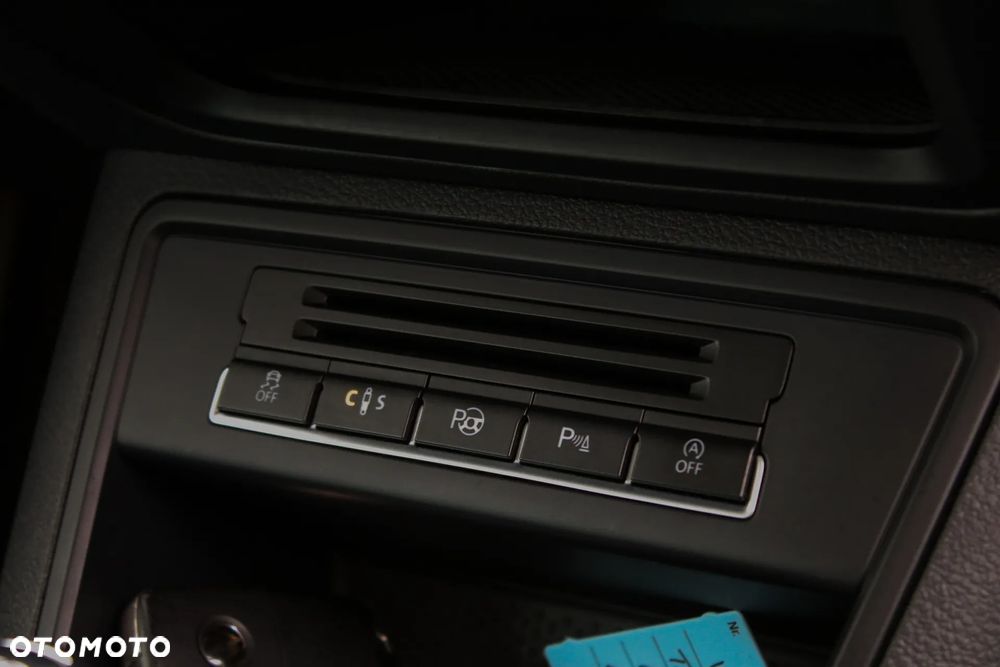 Volkswagen Tiguan - 34