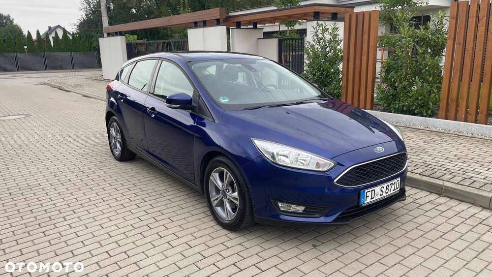 Ford Focus 1.0 EcoBoost STart-Stopp-System TITANIUM - 2