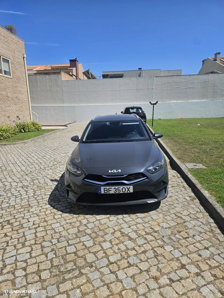 Kia Ceed SW 1.6 CRDi MHEV Dynamic - 1
