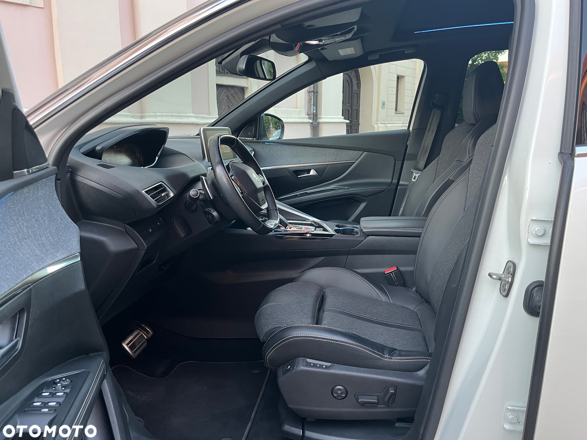 Peugeot 5008 PureTech 180 EAT8 Stop & Start GT - 12