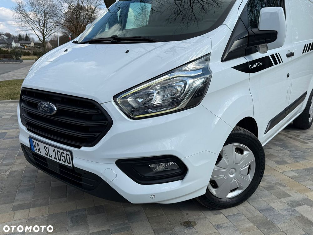 Ford Tranzit Custom - 8