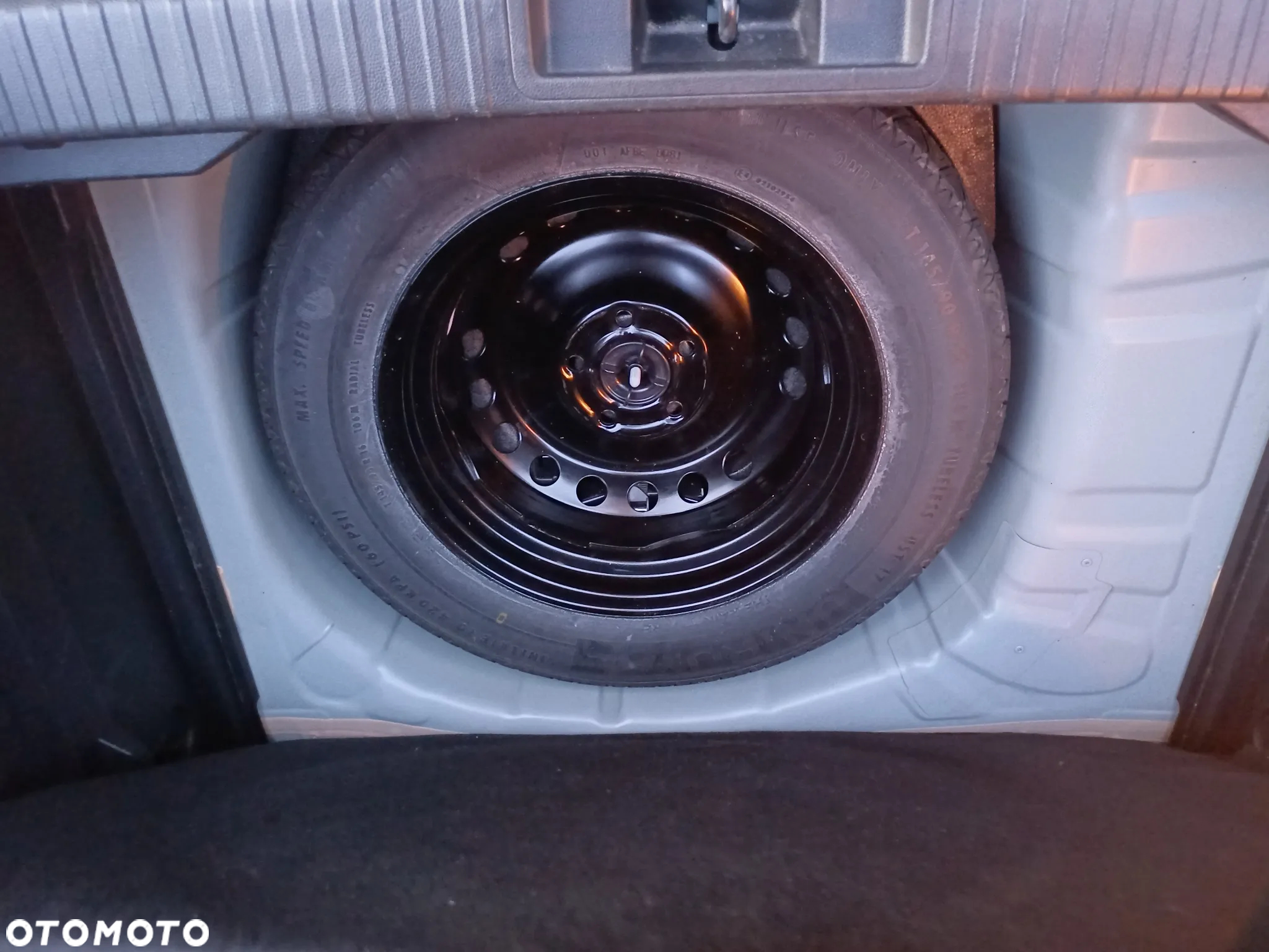 Renault Captur 1.3 TCe mHEV Intens EDC - 21