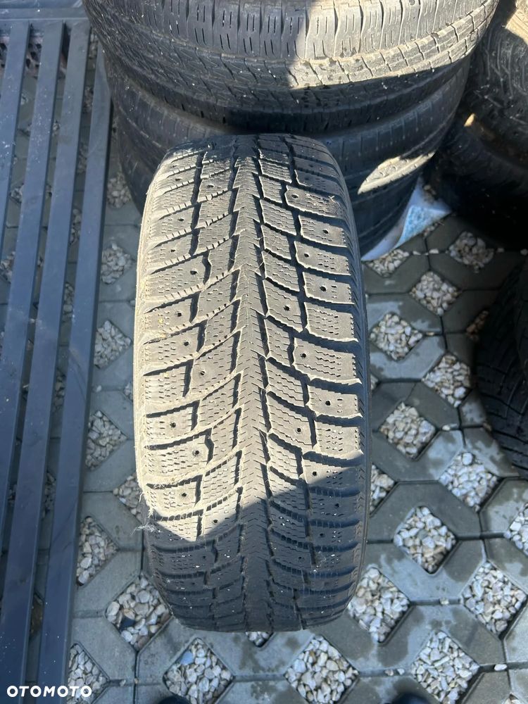 Opona zimowa Nordman 205/55 R16 - 1