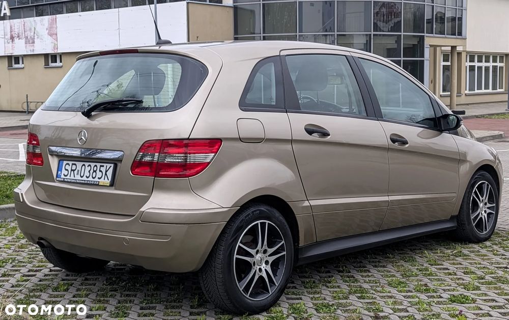 Mercedes-Benz Klasa B 180 CDI - 4